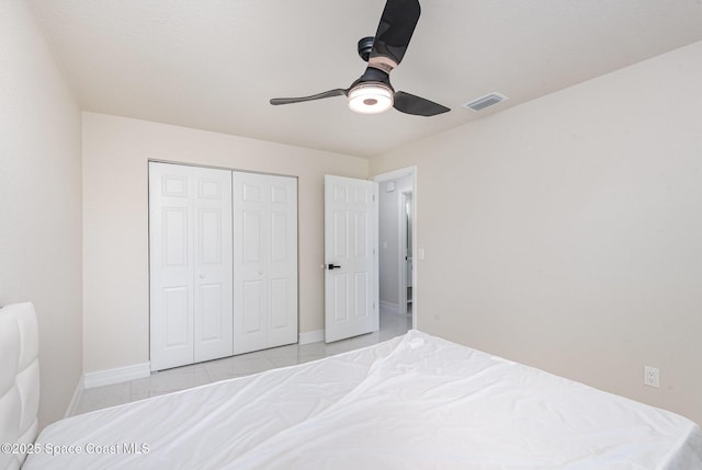 1245 Arlington Cir, Merritt Island, FL 32952 - bedroom featuring a closet and ceiling fan