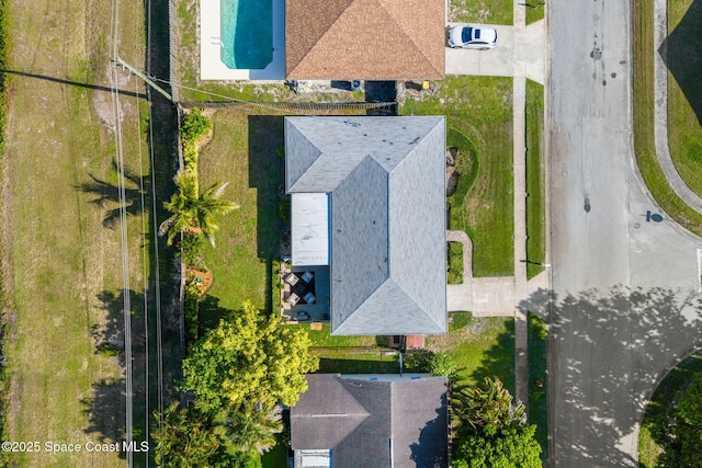 3127 Marshall Dr, Melbourne, FL 32901 - aerial view of a pool area