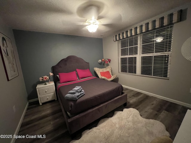 1015 Swiss Pointe Ln, Rockledge, FL 32955 - bedroom featuring wood finished floors, a ceiling fan, and a textured ceiling