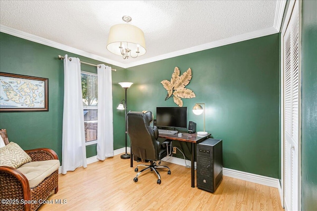 970 Pelican Ln, Rockledge, FL 32955 - office area featuring wood finished floors, a textured ceiling, ornamental molding, and a chandelier