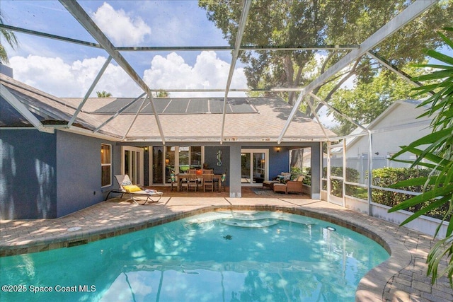 970 Pelican Ln, Rockledge, FL 32955 - swimming pool featuring a patio area, an outdoor living space, and a lanai