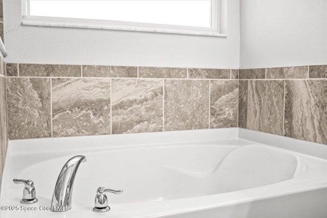 922 Raleigh Rd SE, Palm Bay, FL 32909 - full bathroom with a bath