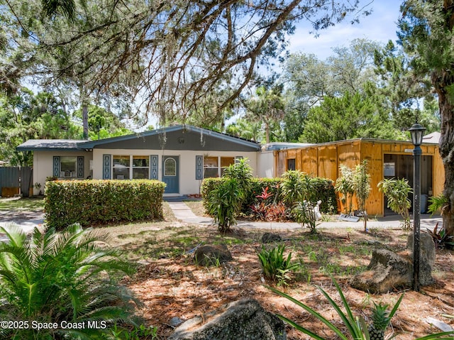 1714 Blanche Ave, Melbourne, FL 32934 - view of front facade