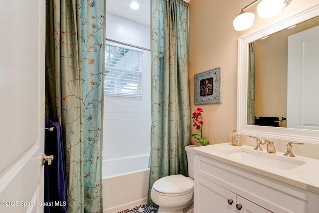 105 Azalea Cir, New Smyrna Beach, FL 32168 - bathroom with vanity and shower / bath combination with curtain