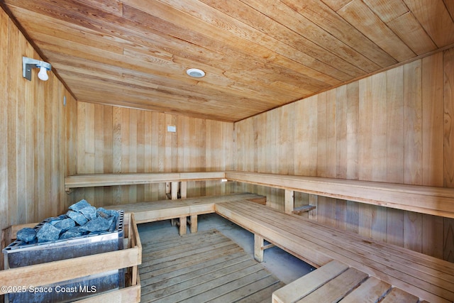 1375 Isabella Dr Unit 108, Melbourne, FL 32935 - sauna featuring wood ceiling and wood walls