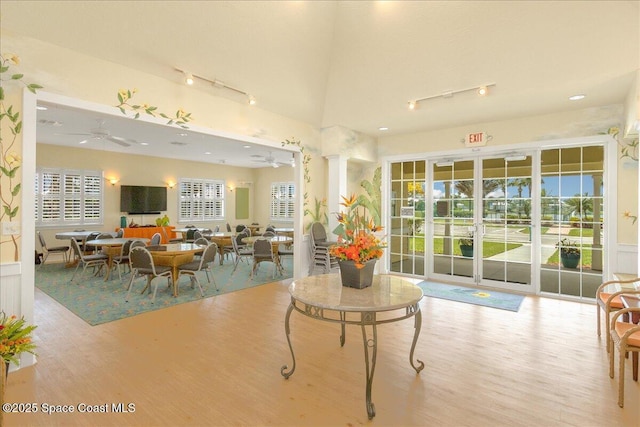 608 Lorelei Ave, Melbourne, FL 32901 - view of lobby