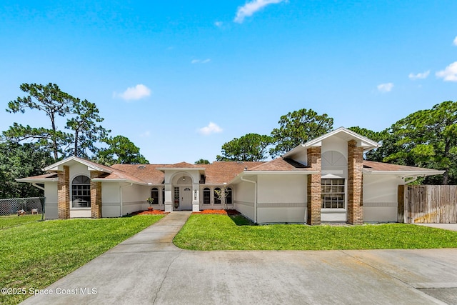 3055 Kershaw Ct, Melbourne, FL 32934 - photo 2