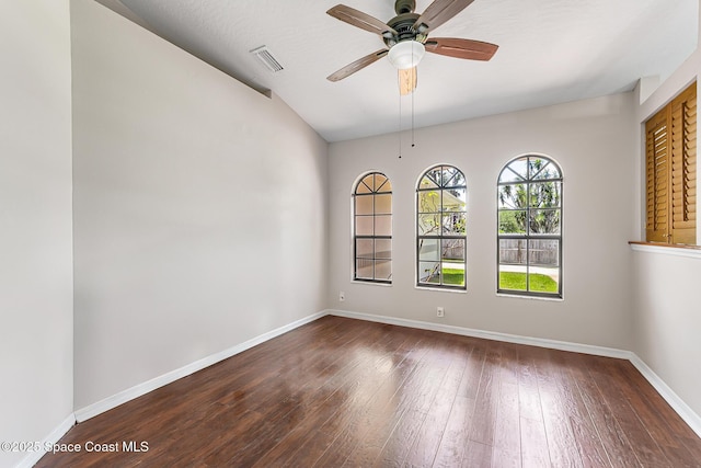 3055 Kershaw Ct, Melbourne, FL 32934 - photo 8