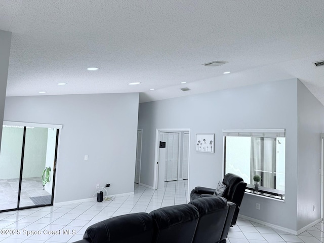 597 Pine Forest Ct, Melbourne, FL 32940 - photo 3