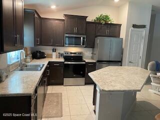 496 Kylar Dr NW, Palm Bay, FL 32907 - photo 2