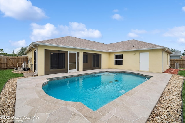 183 Frante Ave NE, Palm Bay, FL 32907 - view of swimming pool with a patio area and a fenced backyard