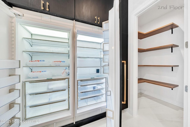 16 Seaside Ave, Key Largo, FL 33037 - view of walk in closet