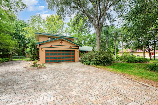 3717 SW Bayfield St, Cocoa, FL 32926 - garage with decorative driveway