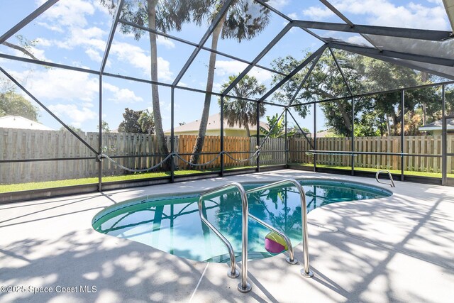 2343 Woodfield Cir, Melbourne, FL 32904 - photo 24