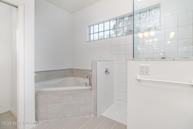 2343 Woodfield Cir, Melbourne, FL 32904 - photo 19