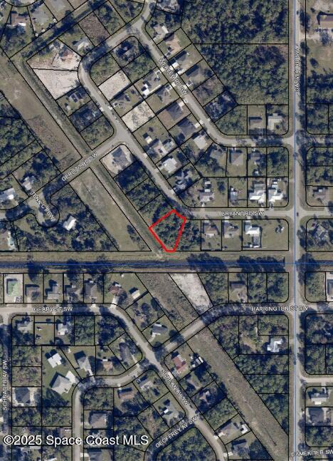 682 Bryant Rd SW, Palm Bay, FL 32908