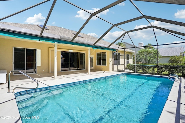 1526 Cypress Trace Dr, Melbourne, FL 32940 - swimming pool with a patio area and a lanai