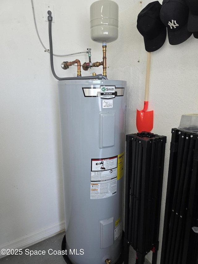 356 Fuller St SE, Palm Bay, FL 32909 - utilities featuring water heater