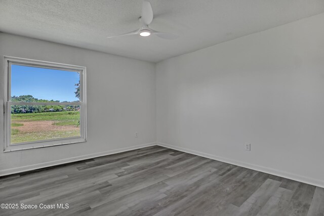 2071 London Town Ln, Titusville, FL 32796 - photo 27