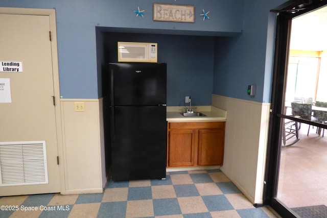 7801 Maplewood Dr Unit 904, Melbourne, FL 32904 - photo 17