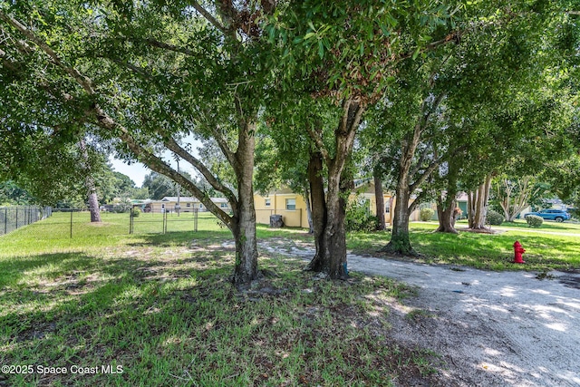 3384 Elizabeth St, West Melbourne, FL 32904 - view of yard