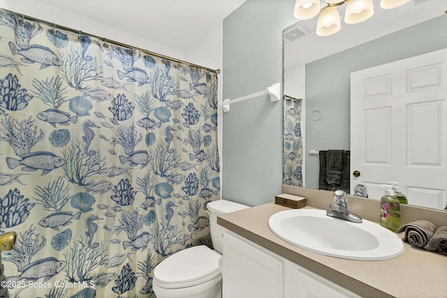 105 Ocean View Ln, Melbourne, FL 32903 - bathroom with vanity and a shower with curtain