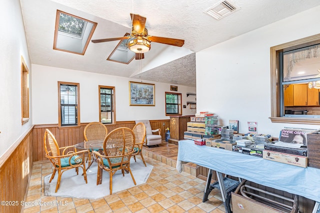 2370 Canterbury Ln, Melbourne, FL 32935 - photo 8