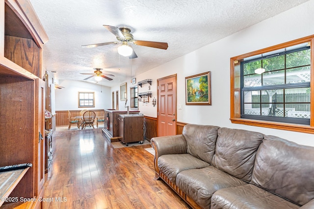 2370 Canterbury Ln, Melbourne, FL 32935 - photo 13