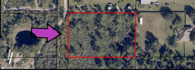 8665 Canvas Ave, Grant-Valkaria, FL 32909