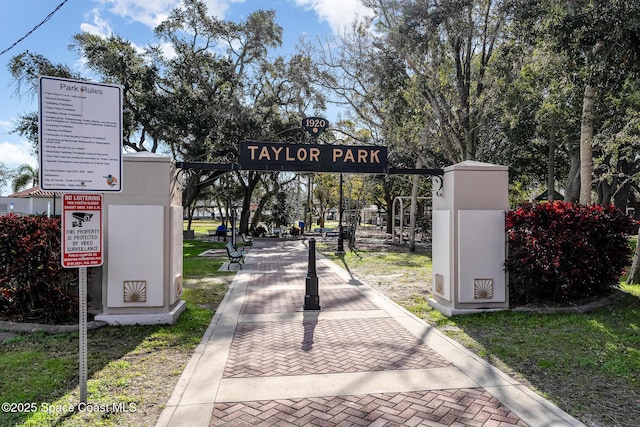 1811 Saxton Rd, Cocoa, FL 32926 - view of home's community
