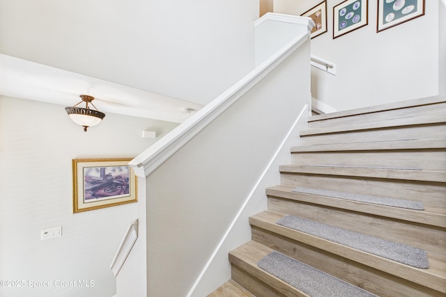 152 Clemente Dr, Satellite Beach, FL 32937 - view of stairway