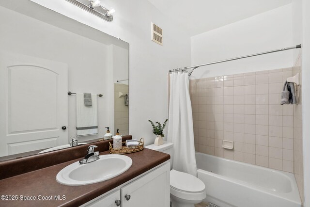 6461 Borasco Dr Unit 3808, Melbourne, FL 32940 - bathroom featuring vanity and shower / bath combo with shower curtain