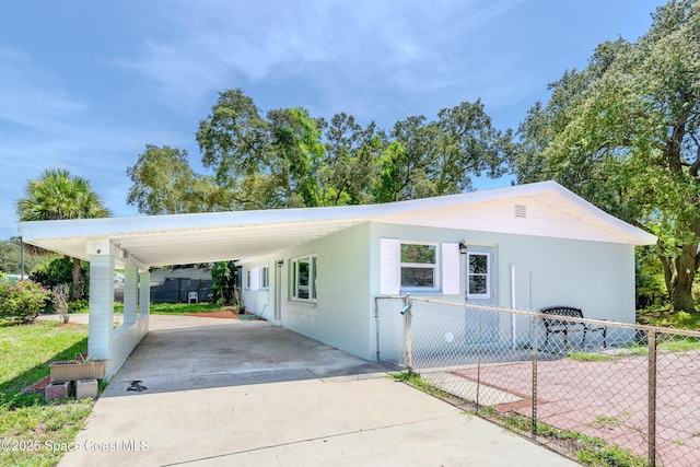 2062 E Cedarwood Dr, Melbourne, FL 32935 - photo 2
