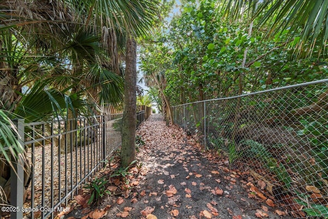 300 Oak St, Melbourne Beach, FL 32951 - view of fenced yard