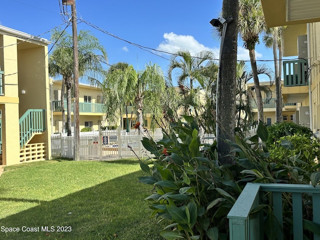 350 Taylor Ave Unit 11B2, Cape Canaveral, FL 32920 - view of yard