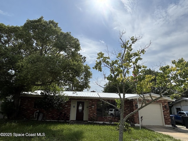 4370 Carlysle Ave, Titusville, FL 32780 - photo 3