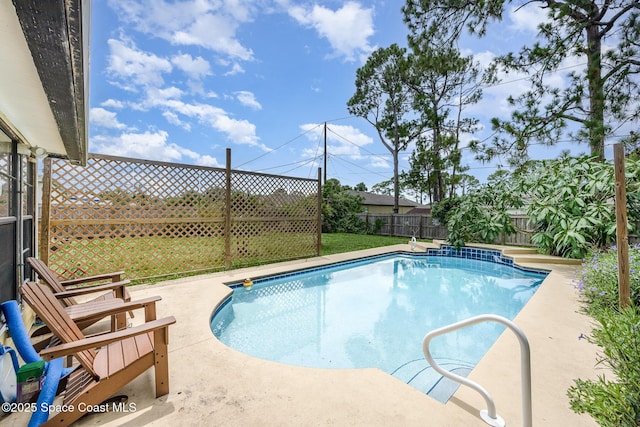 957 Stage St SE, Palm Bay, FL 32909 - view of pool featuring a fenced backyard