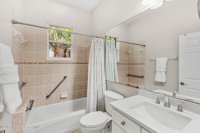 172 Whaler Dr, Melbourne Beach, FL 32951 - bathroom with vanity and shower / tub combo with curtain