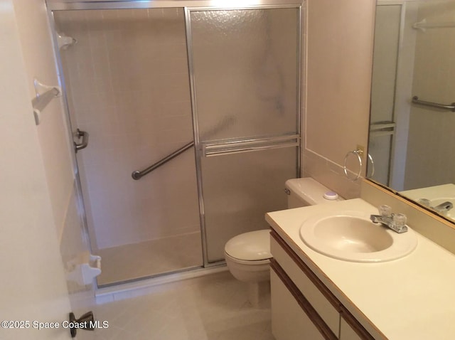 33 Kings Colony Ct, Palm Coast, FL 32137 - full bath featuring a stall shower and vanity