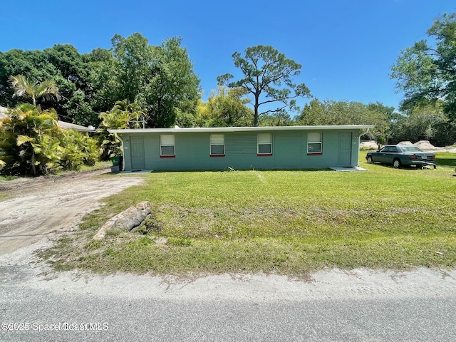 316 Bay Ave, Cocoa, FL 32922 - view of front facade featuring a front yard