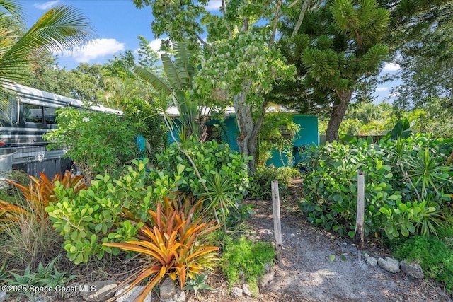 2314 Post Rd, Melbourne, FL 32935 - view of yard