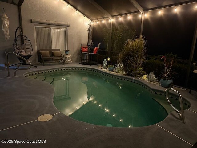 688 Naples Ct, West Melbourne, FL 32904 - view of swimming pool