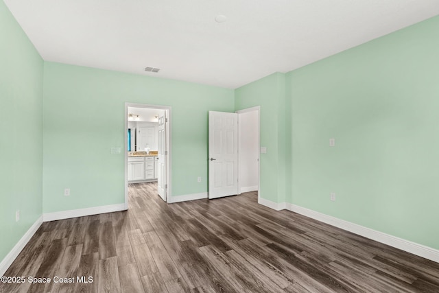 8306 Laguna Cir, Micco, FL 32976 - photo 23