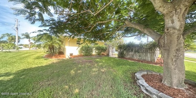 699 Bimini Rd, Satellite Beach, FL 32937 - view of grassy yard
