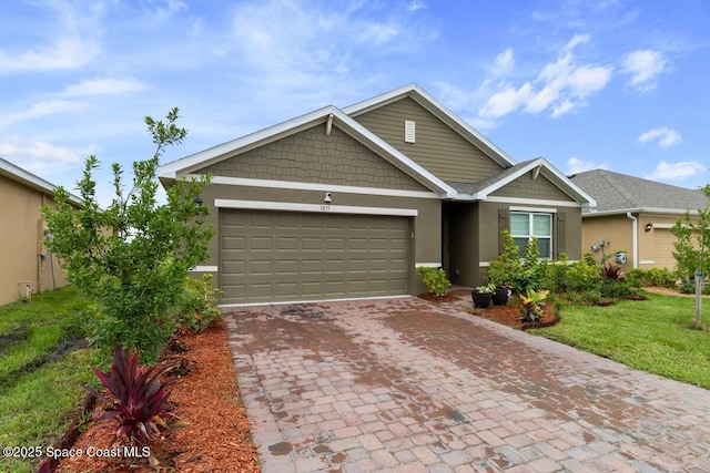 1015 Dugan Cir SE, Palm Bay, FL 32909 - photo 2