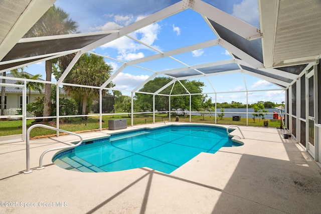 405 Lake View Ln, Grant-Valkaria, FL 32909 - outdoor pool with a patio and glass enclosure