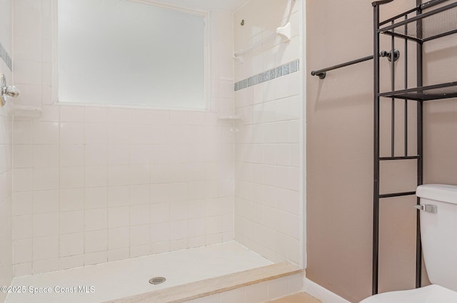 386 Myrtlewood Rd, Melbourne, FL 32940 - bathroom with toilet and tiled shower