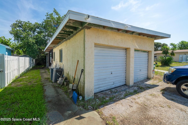113 Surf Dr, Cocoa Beach, FL 32931 - view of detached garage
