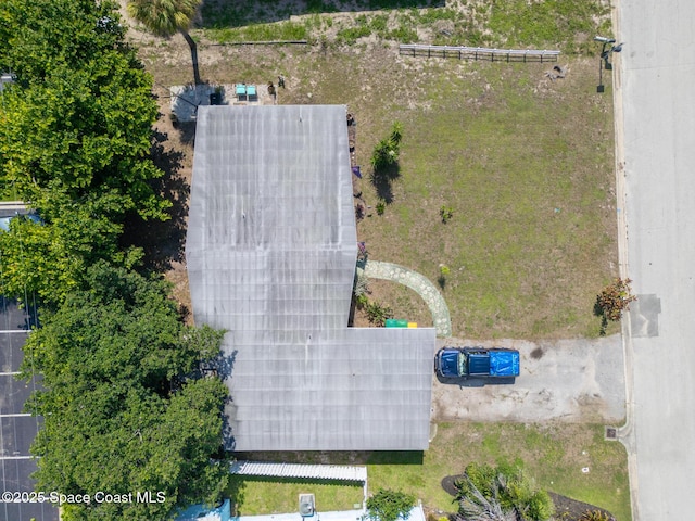 113 Surf Dr, Cocoa Beach, FL 32931 - drone / aerial view
