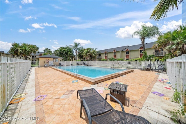 2190 Forest Knoll Dr NE Unit 90-104, Palm Bay, FL 32905 - community pool with a patio area